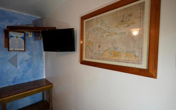 Sea Breeze Inn West End Dış mekan fotoğraf